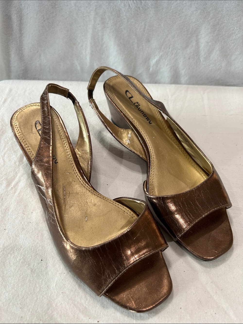 Laundry By Shelli Segal Metallic Bronze Slingback Peep-Toe Heels